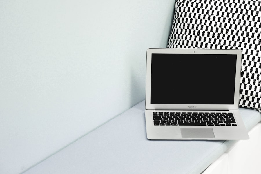 Photo webinar hosting